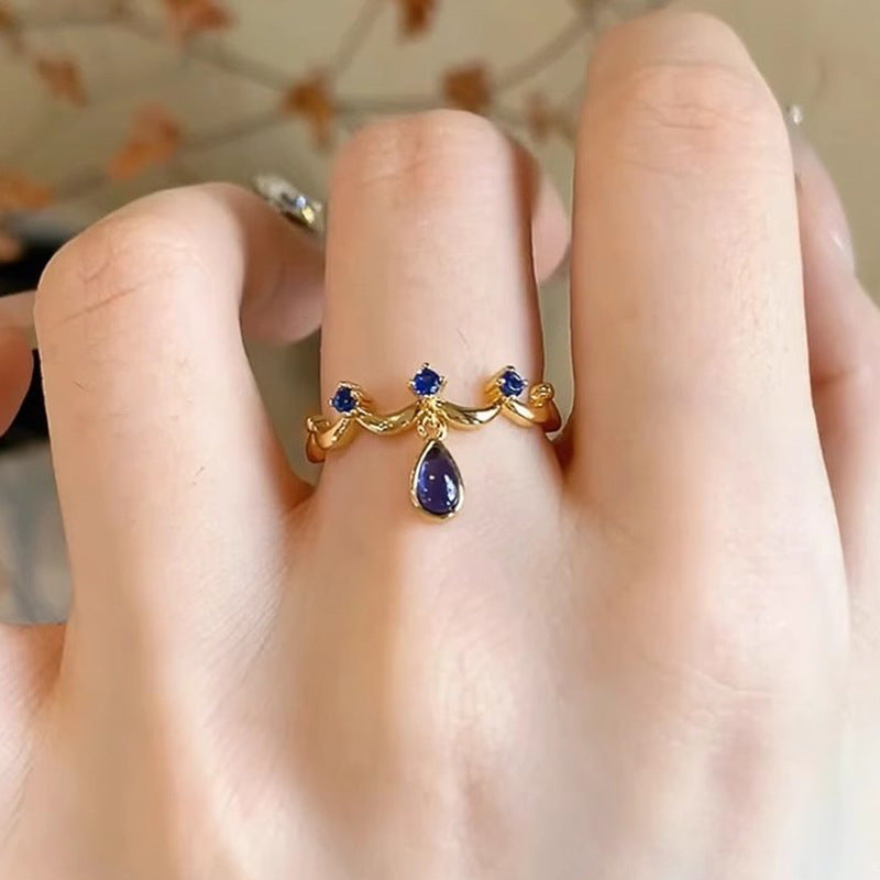 French Retro Sapphire Blue Geometric Ring
