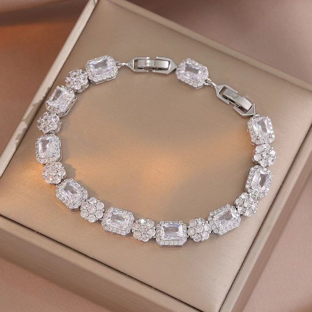 Zircon Bracelet