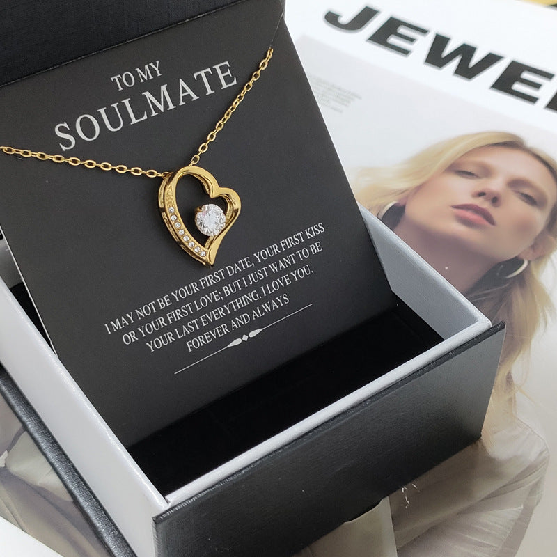 "To My Mom" Heart Pendant Necklace Gift Set | Sparkling Zirconia Titanium Steel Jewelry With Luxury Wooden Box For Mother's Day & Birthday