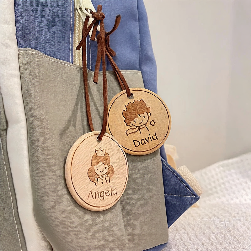 Round wooden tag