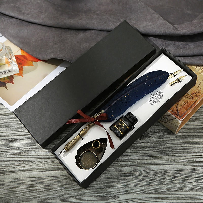 Gothic Style Feather Calligraphy Pen with Replaceable Nib