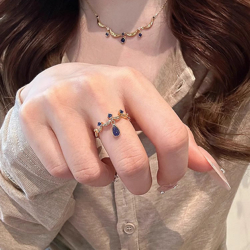 French Retro Sapphire Blue Geometric Ring