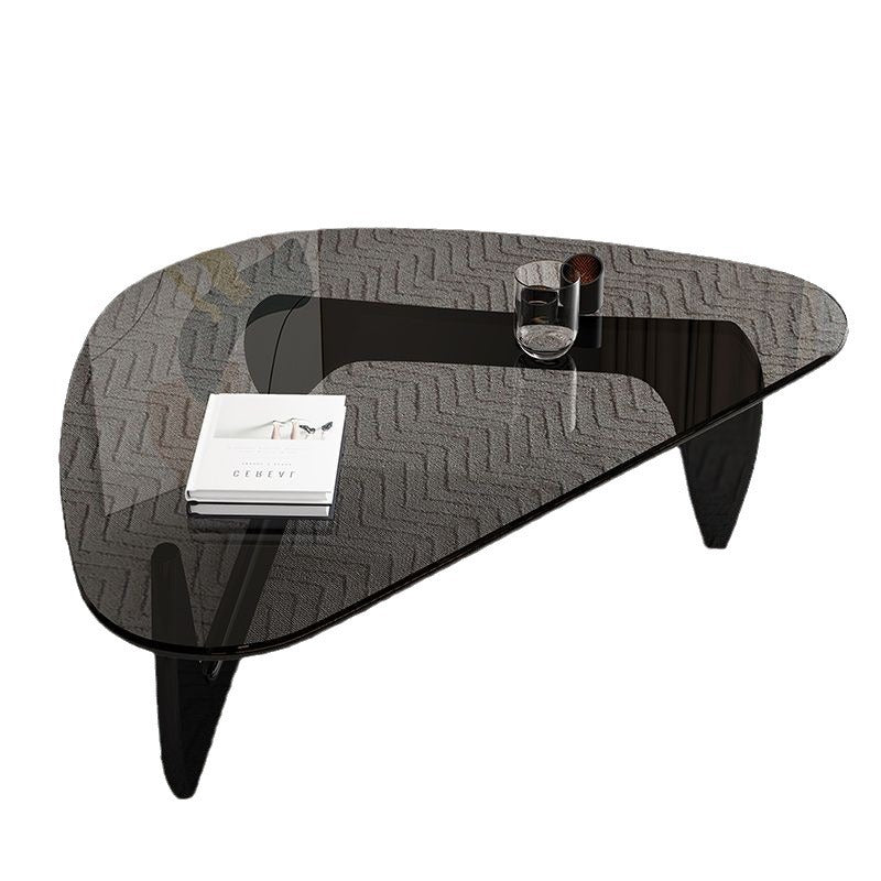 Simple and creative round coffee table