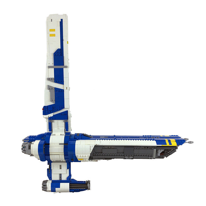 Stinger Mantis Spaceship Building Block Model Kit