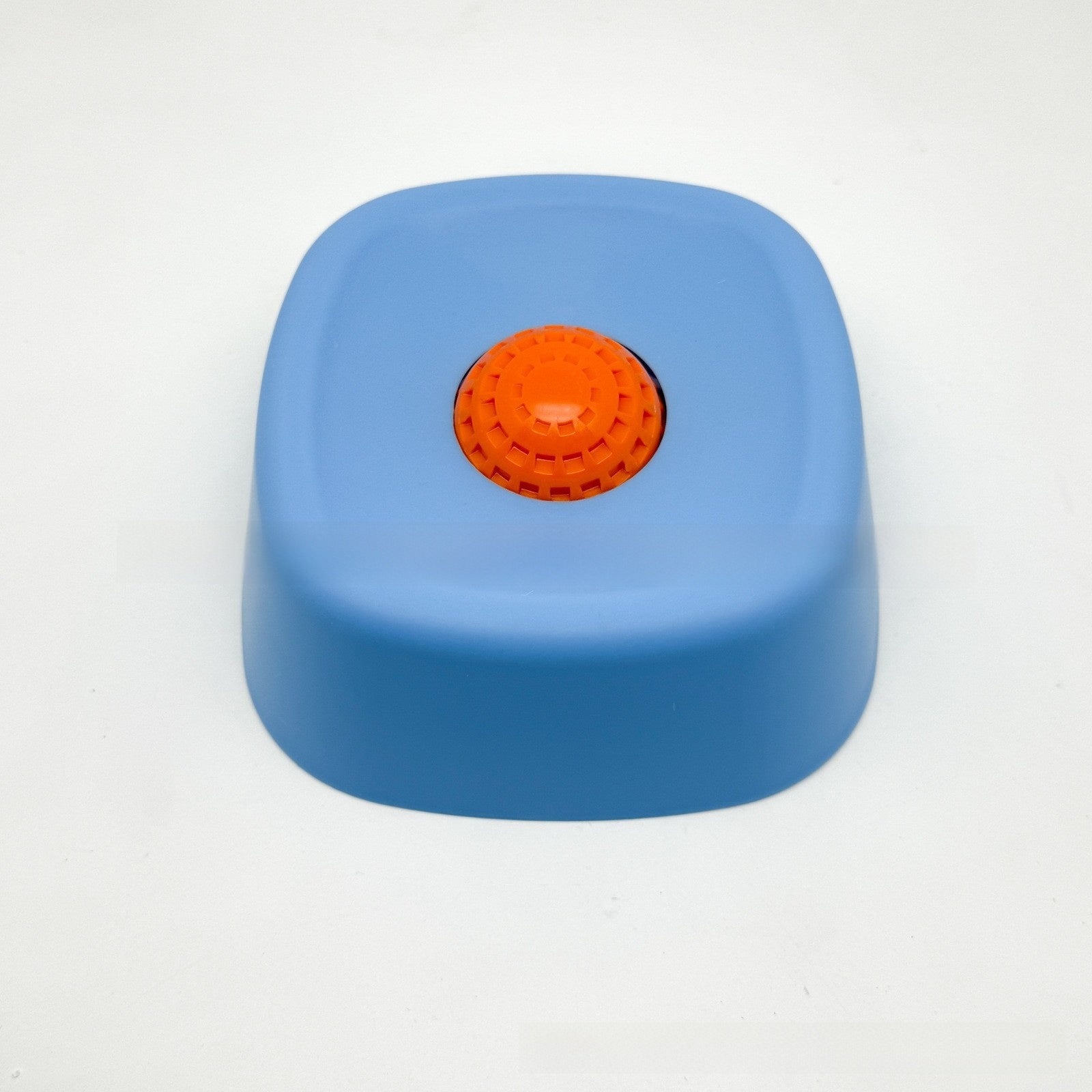 Spherical Pet Licking Slow Feeder Bowl