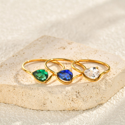 "Minimalist Gold-Plated Teardrop Ring with Zircon Gemstone"