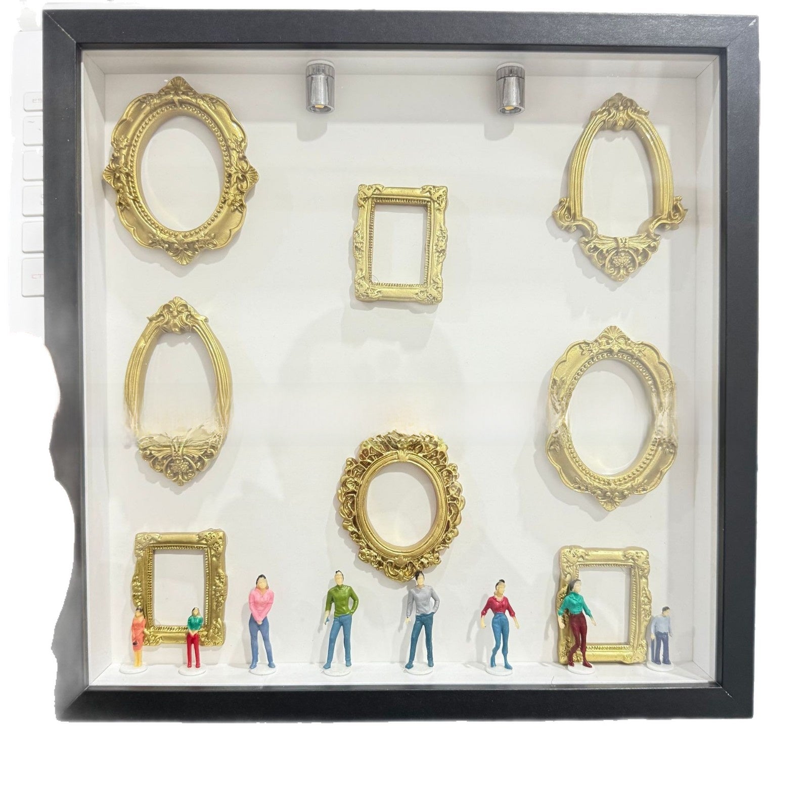 DIY Mini Museum Silhouette Box