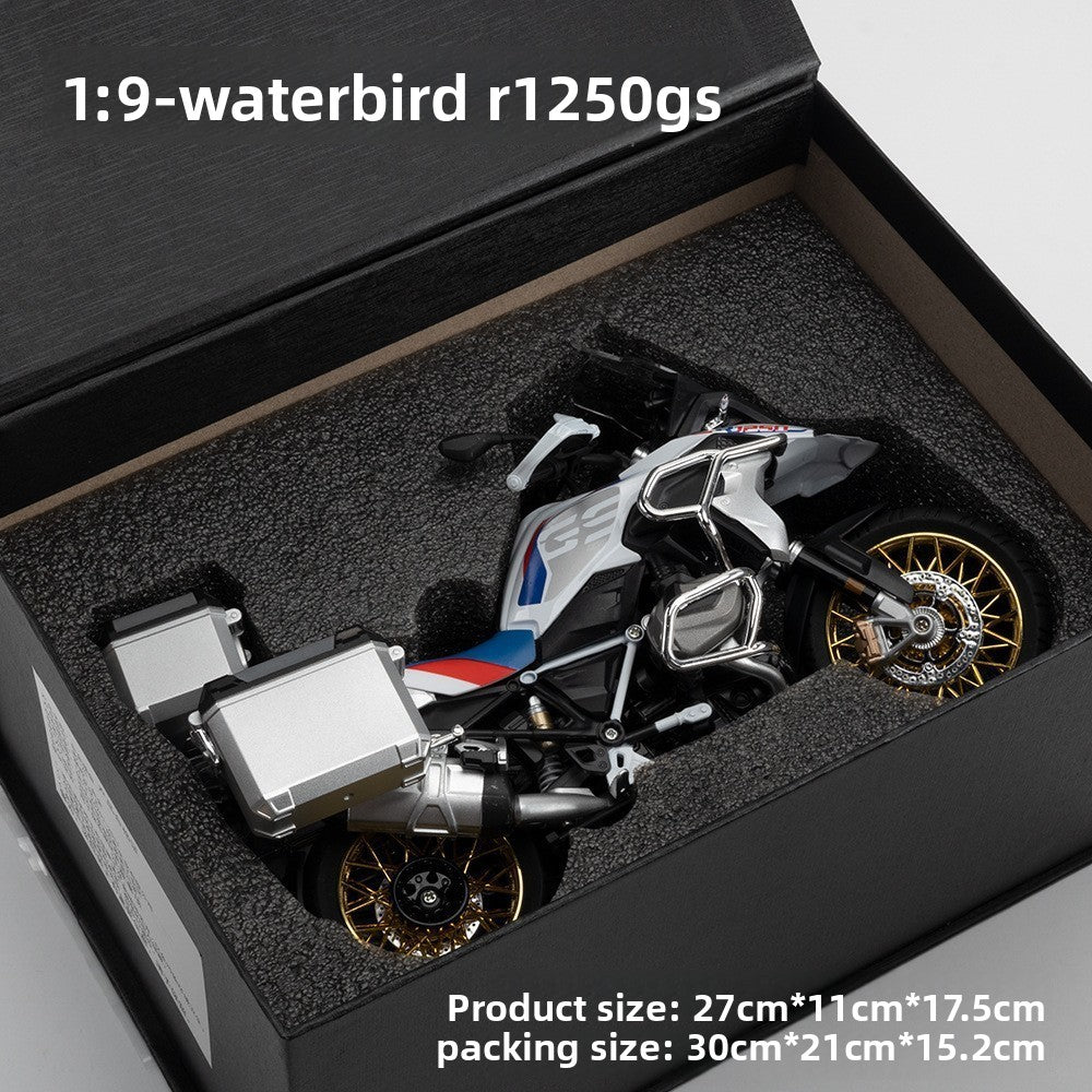Simulation alloy motorcycle model