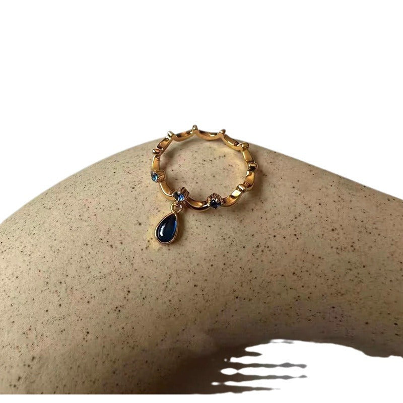 French Retro Sapphire Blue Geometric Ring