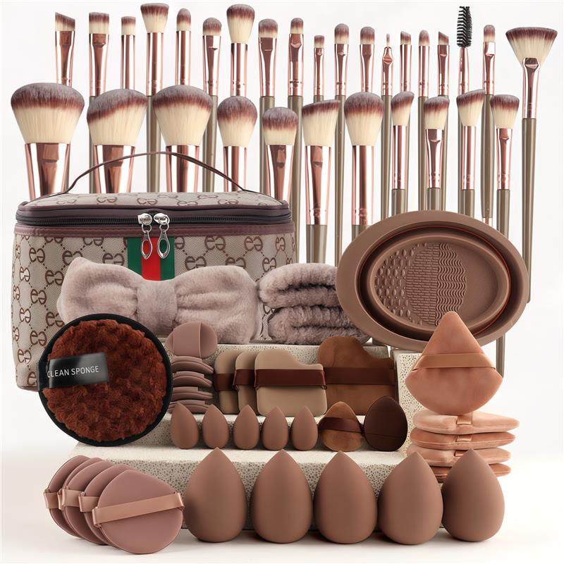 67-Piece Professional Makeup Brush & Powder Puff Set - Complete Luxury Cosmetics Tool Kit with Travel Case & Brush Roll for Contouring, Blending & Foundation