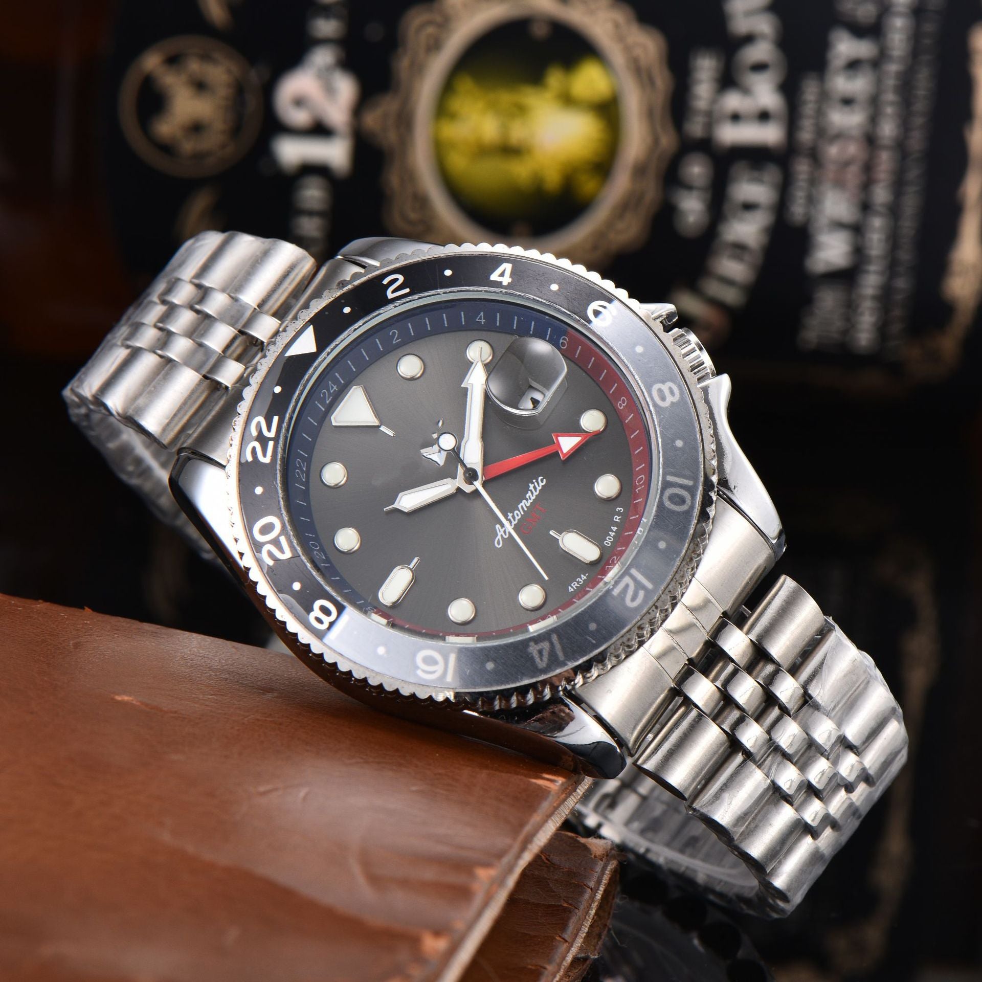 Men's Quartz Watch with Alloy Strap