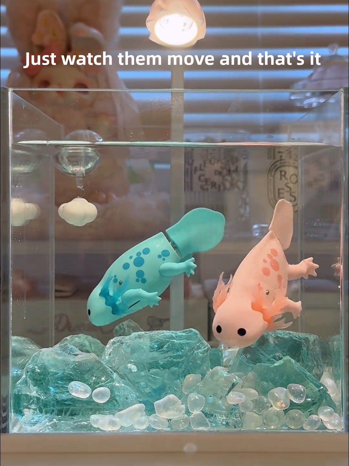 Electronic toy fish