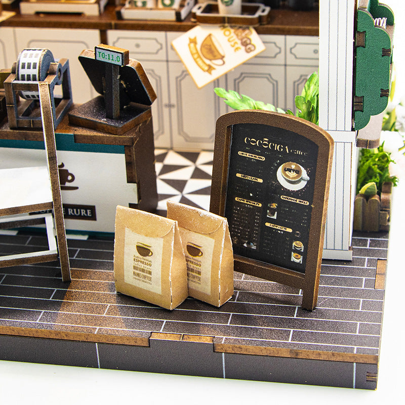 Miniature Model Toy