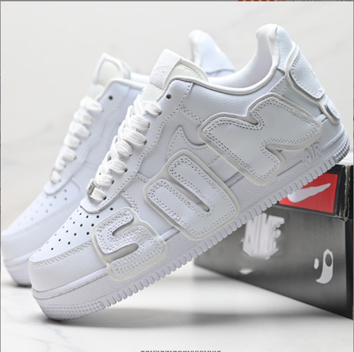 "Urban Streetwear Letter-Graphic Lifestyle Sneakers."