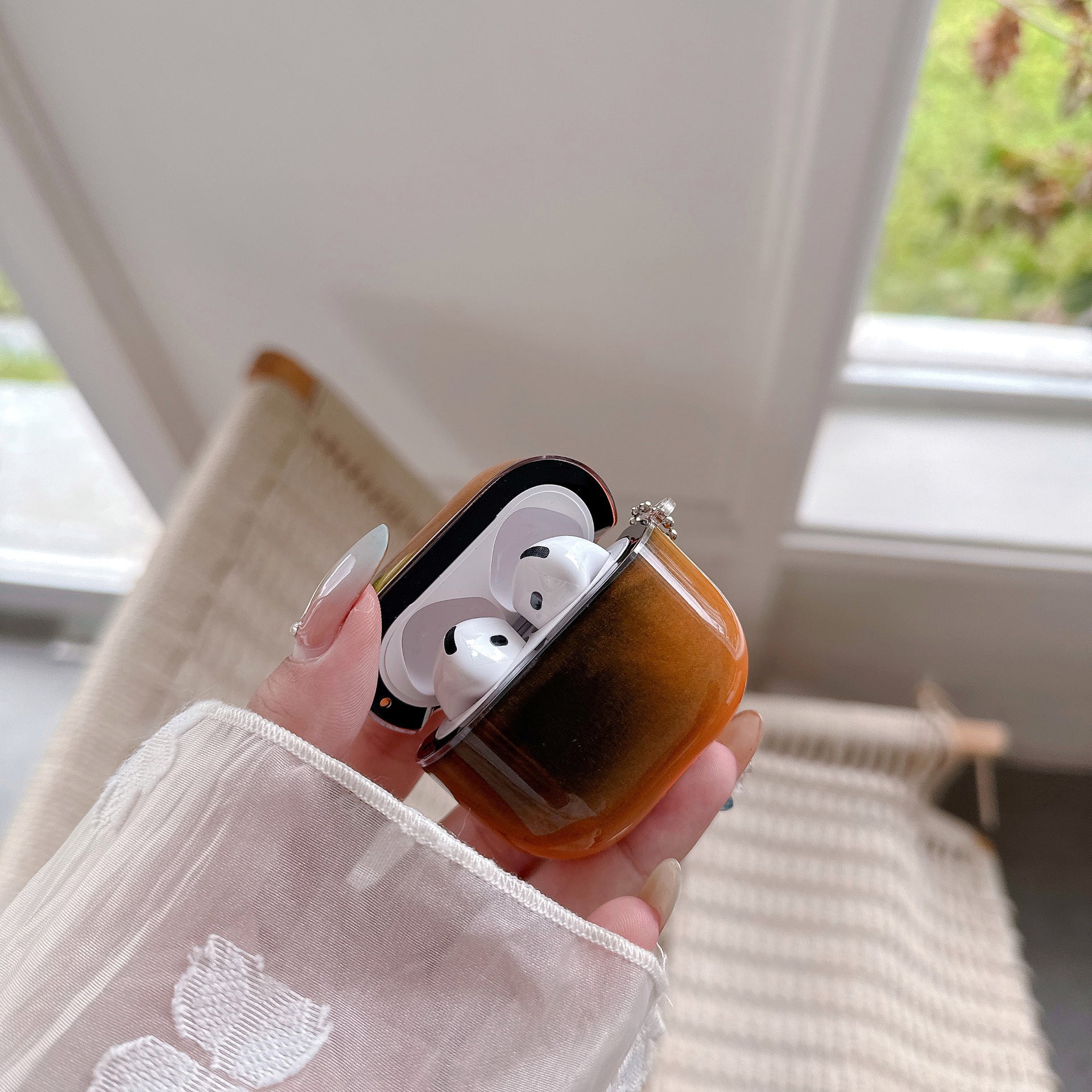 Luminous Quicksand AirPods Protective Case