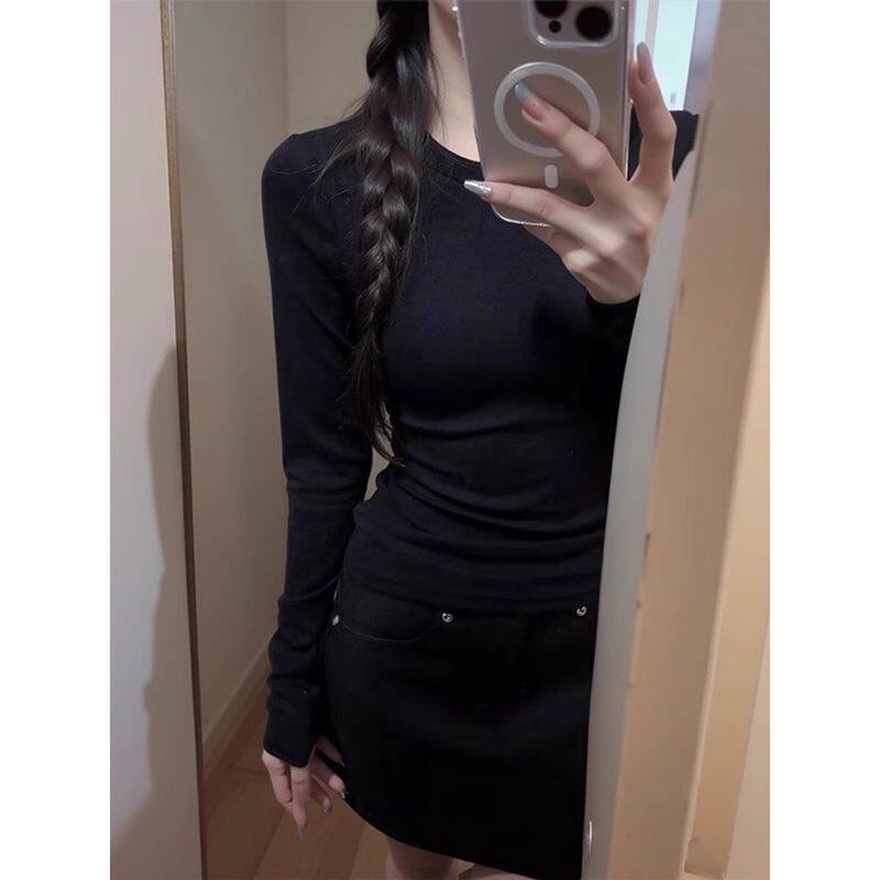 Womens Long Sleeve Round Neck T-Shirt